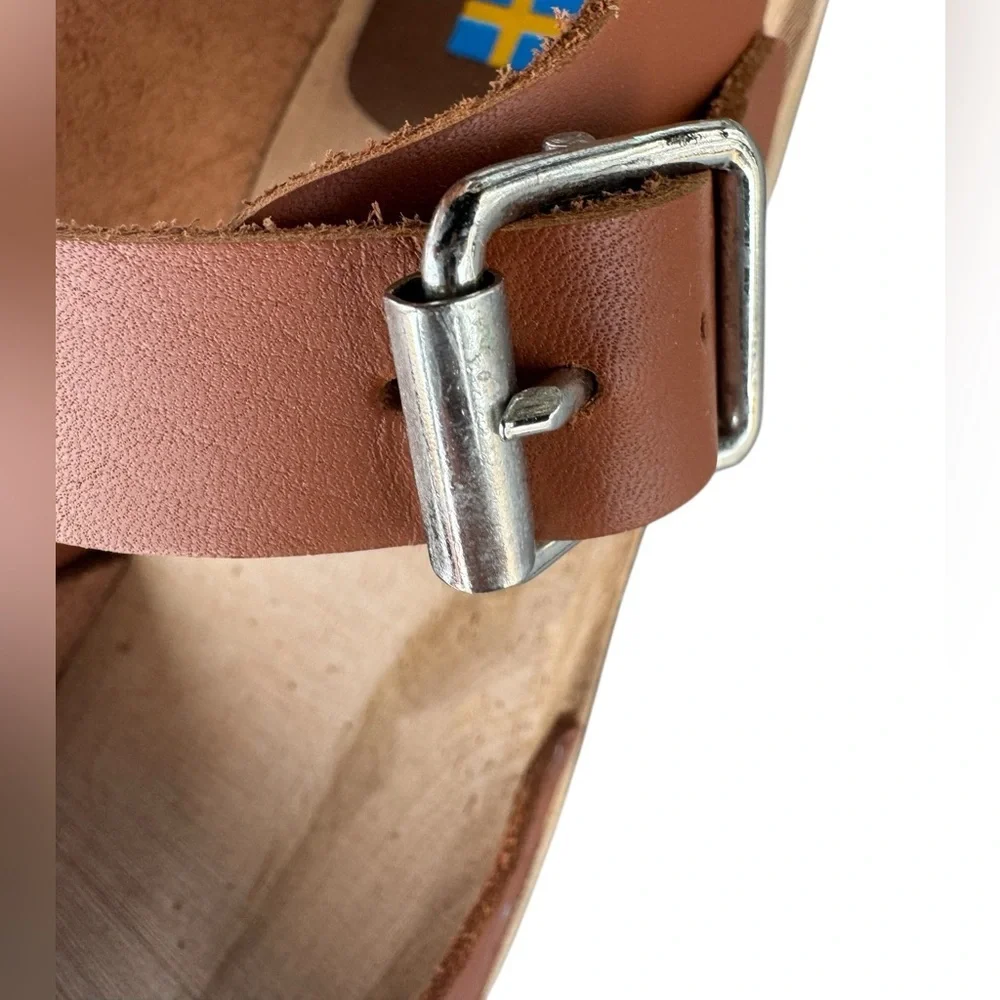 Mia Swedish Greta Clog Sandals - Picture 11 of 14